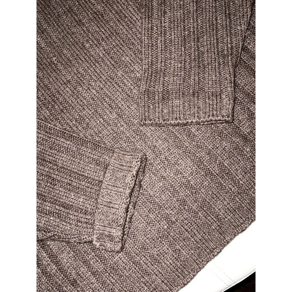 J. Crew Men's Ribbed V‑Neck Sweater in Heathered Brown
